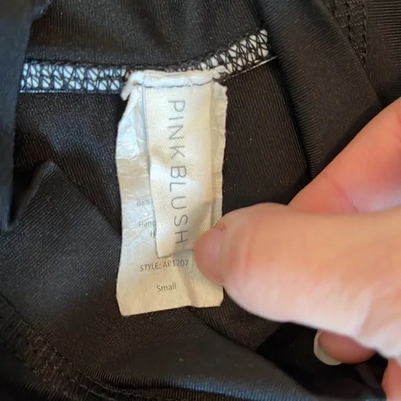 NWOT Pink Blush Maternity Athletic Leggings - Picture 2 of 2